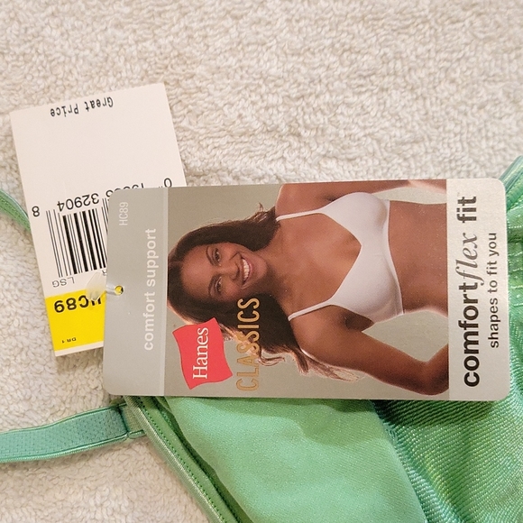 2 New Hanes Classic Comfort Flex Bra's. Size Medium - Picture 13 of 16